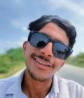 Sahil Сайты знакомств Русская женщина Индия singles datings 26 лет